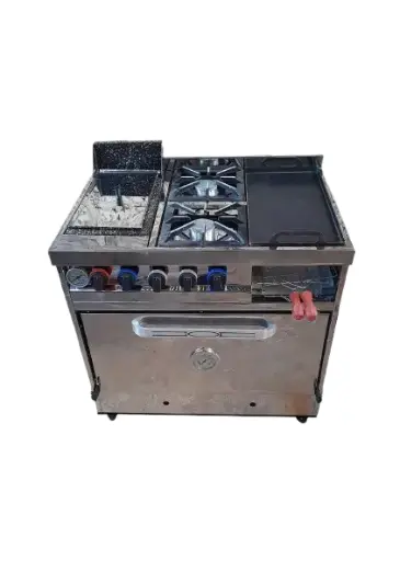 Cocina industrial 90-60-84 cm / horno, 1 freidora, 2 hornallas y 1 plancha